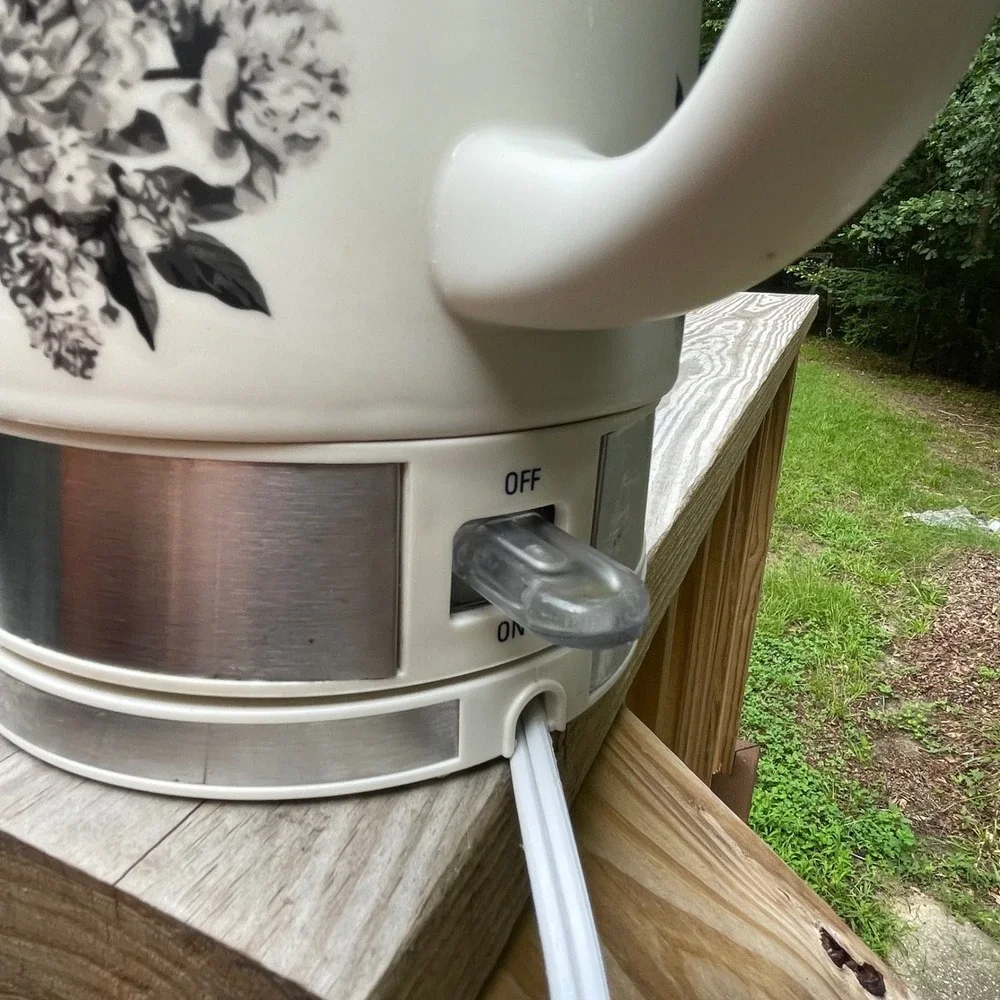 Bella Electric Ceramic Kettle 1.5L Black Floral 1500W KEG5808-UL Hot Water Tea